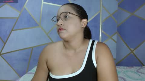 Paola Stone online show from 15, 10, 2025