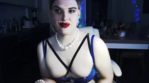 Snapshot of paoladoll chatting on 17, 12, 2024 Sarina Williams online show from 17, 12, 2024