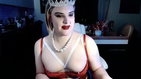 Snapshot of paoladoll chatting on 27, 10, 2025 Sarina Williams online show from 27, 10, 2025