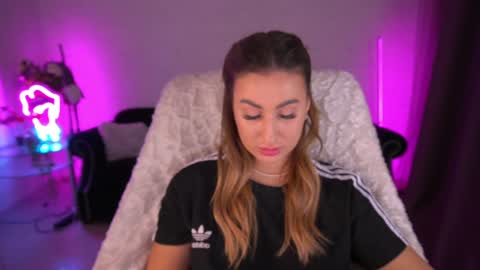 Lia online show from 21, 12, 2024