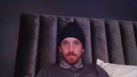 papi_chul0420 online show from 3, 3, 2025