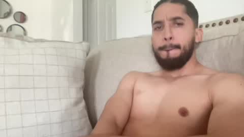 papicubano_guapo23cm online show from 25, 4, 2026