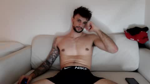 Snapshot of papijakey chatting on 5, 12, 2024 -- New Videos Down Below online show from 5, 12, 2024