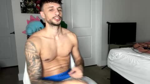 Snapshot of papijakey chatting on 4, 11, 2025 -- New Videos Down Below online show from 4, 11, 2025