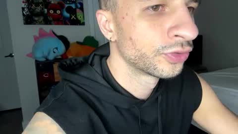 Snapshot of papijakey chatting on 8, 11, 2025 -- New Videos Down Below online show from 8, 11, 2025