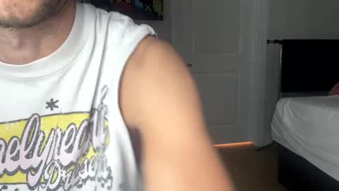 Snapshot of papijakey chatting on 19, 11, 2025 -- New Videos Down Below online show from 19, 11, 2025