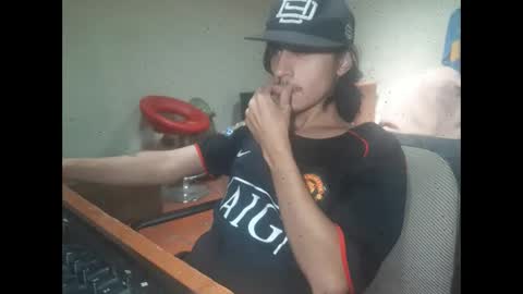 Snapshot of papito20cm chatting on 27, 12, 2024 Lau online show from 27, 12, 2024