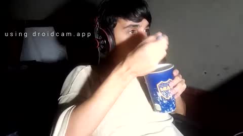 Snapshot of papito20cm chatting on 10, 3, 2025 Lau online show from 10, 3, 2025