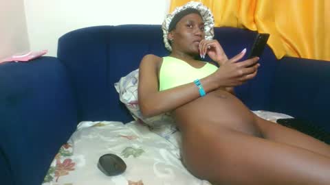 pappychullo09 online show from 16, 12, 2025