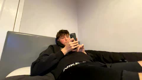 Snapshot of paps_18282 chatting on 15, 11, 2025 William online show from 15, 11, 2025