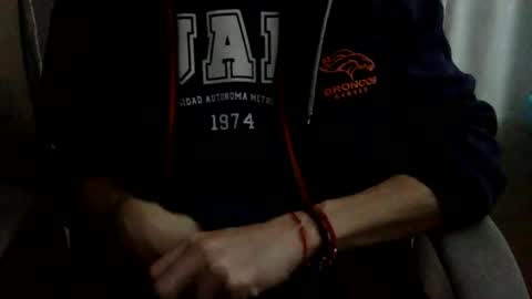 Snapshot of papy_dani33 chatting on 10, 1, 2025 papy_dani33 online show from 10, 1, 2025