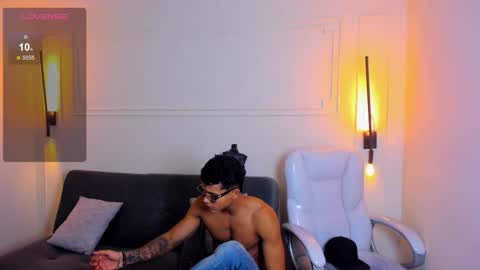 Ryan And Casper online show from 23, 10, 2025