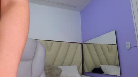 Snapshot of paradise_doll_s chatting on 17, 12, 2024 Amy and my doll online show from 17, 12, 2024