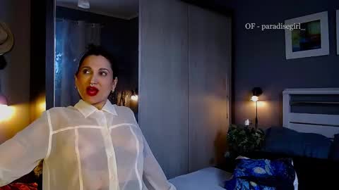 Snapshot of paradisegirl_ chatting on 31, 12, 2024 My alter ego Betinna Flowers - a tattooed Miss - Are you missing me come in here - online show from 31, 12, 2024