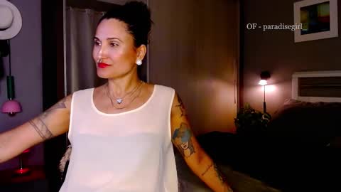 Snapshot of paradisegirl_ chatting on 17, 2, 2025 My alter ego Betinna Flowers - a tattooed Miss - Are you missing me come in here - online show from 17, 2, 2025