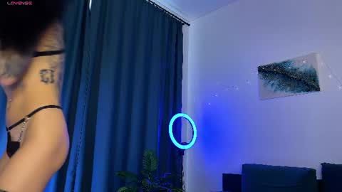 Alise  Melissa online show from 4, 8, 2026