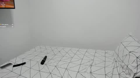 Snapshot of pareja_curiosa19 chatting on 14, 11, 2025 pareja_curiosa19 online show from 14, 11, 2025