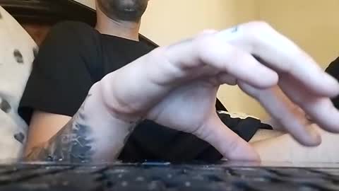 Snapshot of parejasexy02 chatting on 20, 2, 2025 SEXYHOT19 online show from 20, 2, 2025