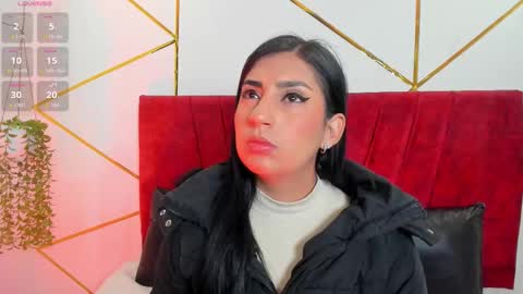 Snapshot of paris_evans_01 chatting on 5, 12, 2025 paris_evans_01 online show from 5, 12, 2025