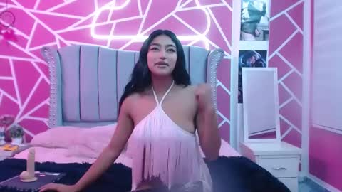 Snapshot of paris_hot12 chatting on 30, 1, 2025 paris online show from 30, 1, 2025