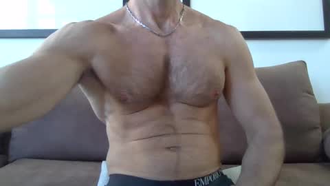 Snapshot of parisien75015 chatting on 10, 3, 2025 Porn Actor 21cm Hetero online show from 10, 3, 2025