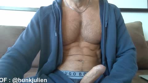 Snapshot of parisien75015 chatting on 24, 9, 2025 Porn Actor 21cm Hetero online show from 24, 9, 2025