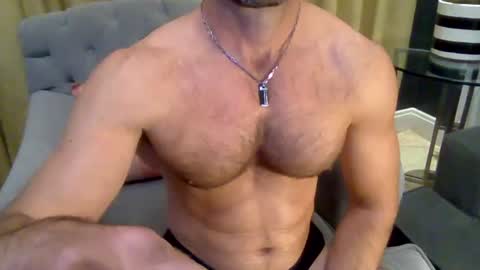 Snapshot of parisien75015 chatting on 22, 7, 2026 Porn Actor 21cm Hetero online show from 22, 7, 2026