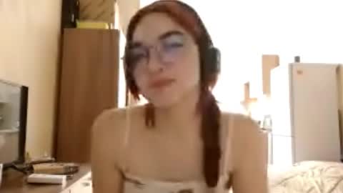 Michelle online show from 4, 11, 2025