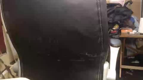 pascal88881 online show from 3, 1, 2025