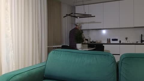 Pashka online show from 16, 11, 2025