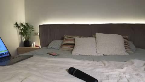 Anna online show from 18, 9, 2025