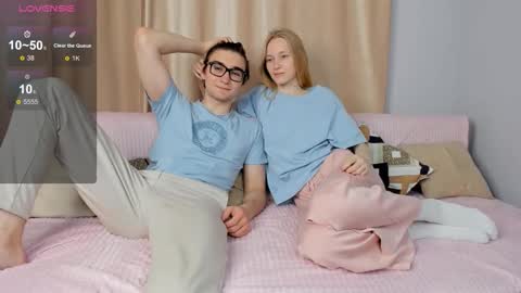 We Katrin and Moris online show from 11, 10, 2025