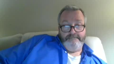 passporttraveler1 online show from 26, 2, 2025