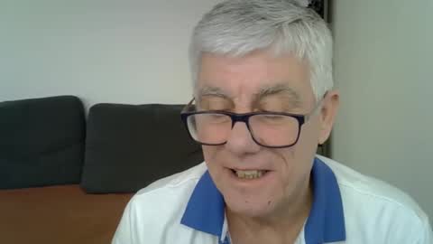 Snapshot of patrick5275 chatting on 8, 1, 2025 patrick5275 online show from 8, 1, 2025