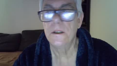 Snapshot of patrick5275 chatting on 1, 2, 2025 patrick5275 online show from 1, 2, 2025