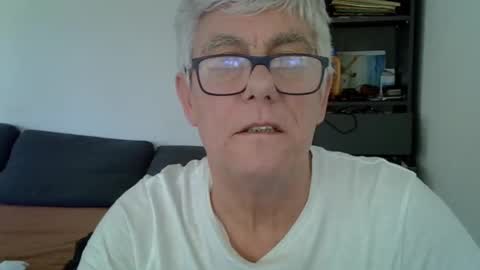 Snapshot of patrick5275 chatting on 14, 2, 2025 patrick5275 online show from 14, 2, 2025