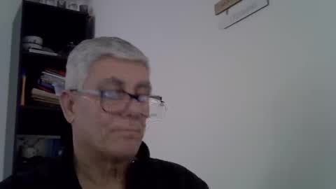 Snapshot of patrick5275 chatting on 5, 3, 2025 patrick5275 online show from 5, 3, 2025