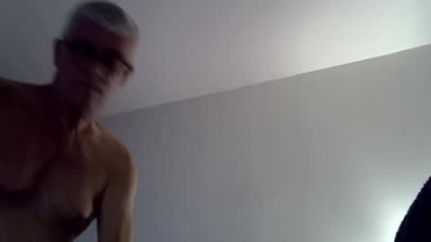 Snapshot of patrick5275 chatting on 16, 9, 2025 patrick5275 online show from 16, 9, 2025