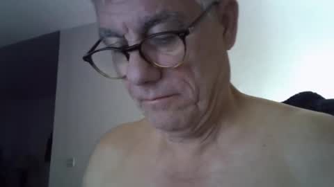 Snapshot of patrick5275 chatting on 18, 9, 2025 patrick5275 online show from 18, 9, 2025