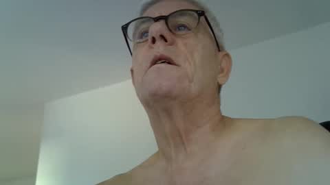 Snapshot of patrick5275 chatting on 29, 9, 2025 patrick5275 online show from 29, 9, 2025