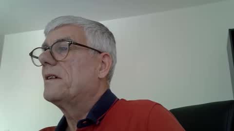 Snapshot of patrick5275 chatting on 12, 10, 2025 patrick5275 online show from 12, 10, 2025