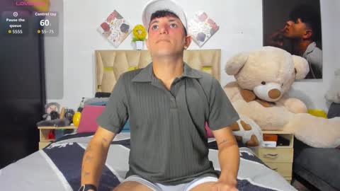 Snapshot of patrick_sanzzz chatting on 4, 2, 2026 Patrick online show from 4, 2, 2026