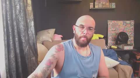 patrickmorris92 online show from 15, 4, 2026