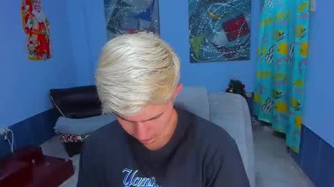 .... online show from 17, 12, 2025