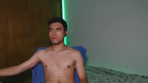 Snapshot of pattcam chatting on 1, 1, 2025 Patt online show from 1, 1, 2025