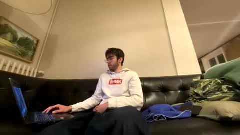 paul442386 online show from 28, 4, 2026