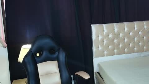 Paull George online show from 2, 3, 2026