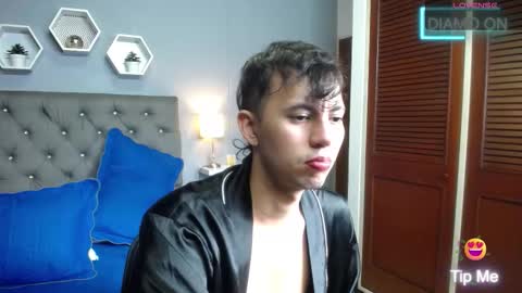 Snapshot of paul_myller chatting on 1, 11, 2025  PAUL MYLLER online show from 1, 11, 2025