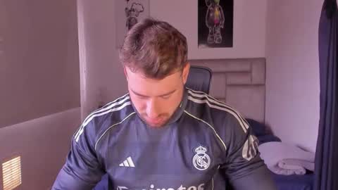 PAUL ROGER online show from 6, 1, 2026