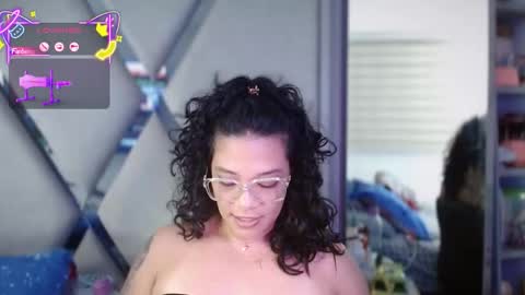 Paula online show from 2, 10, 2025